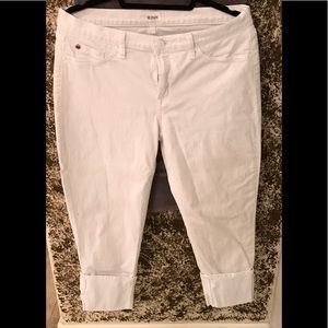 HUDSON cuffed capris size 31